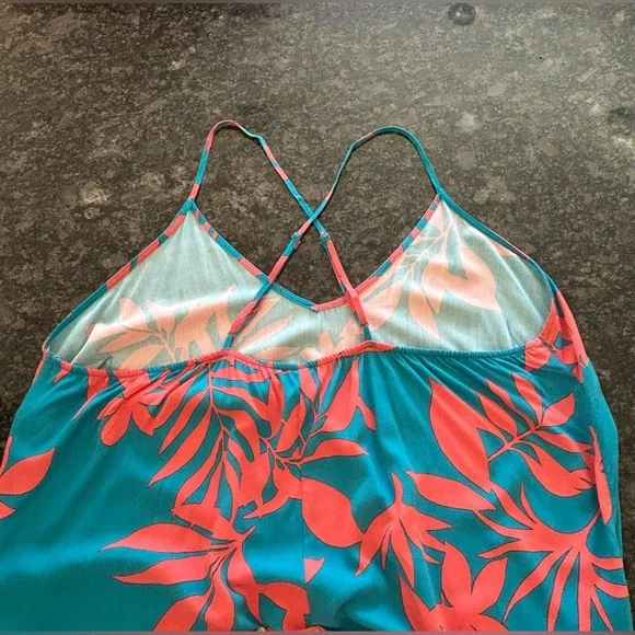 OLD NAVY SZ XL CROSS STRAPS V-NECK MAXY DRESS - Picture 3 of 7